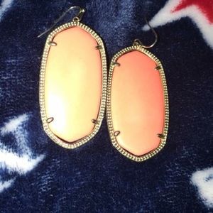 EUC Kendra Scott coral Danielle's